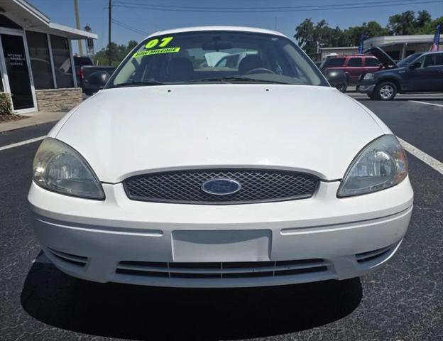 2007 Ford Taurus SE
