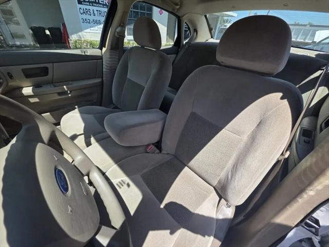 2007 Ford Taurus SE