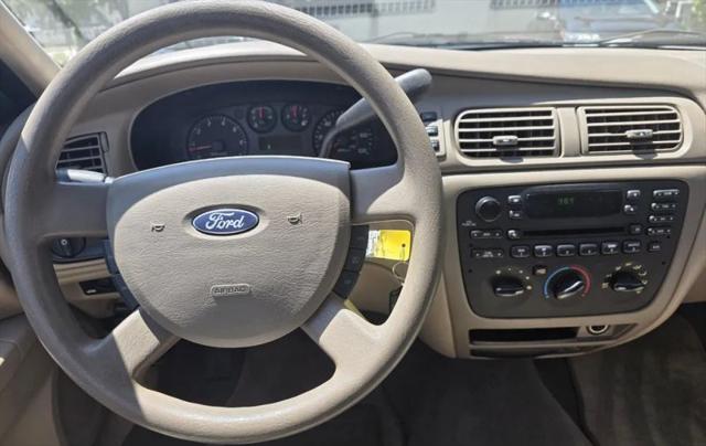 2007 Ford Taurus SE