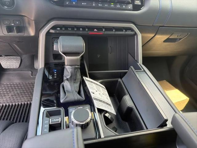 2026 Toyota Tundra Platinum Hybrid CrewMax 5.5' Bed