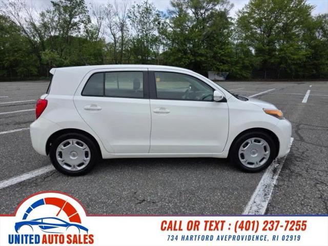2013 Scion xD Base