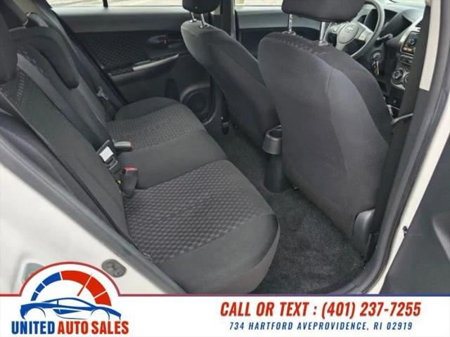 2013 Scion xD Base