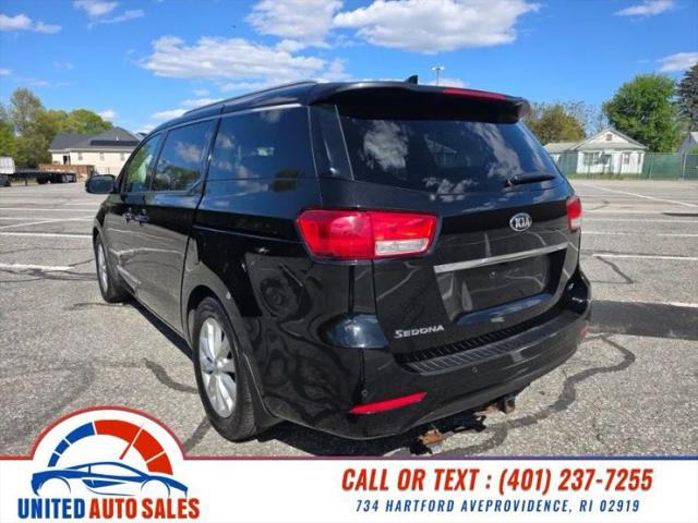 2017 Kia Sedona EX
