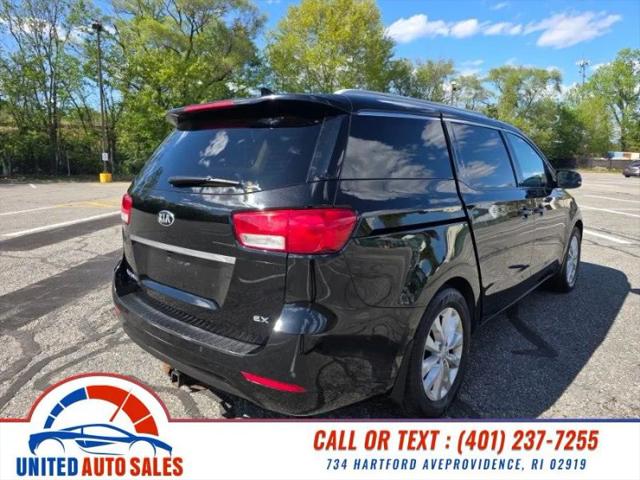 2017 Kia Sedona EX