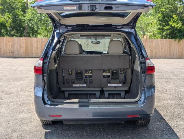 2015 Toyota Sienna XLE 7 Passenger