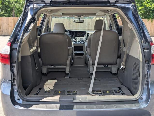 2015 Toyota Sienna XLE 7 Passenger
