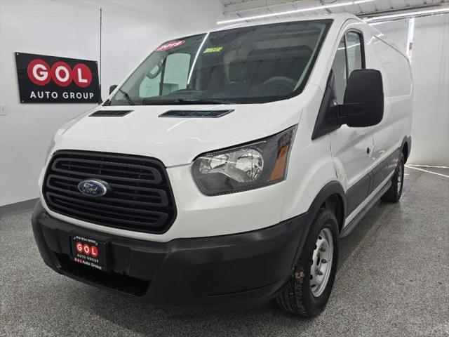 2019 Ford Transit w/60/40 Side Door w/RWB