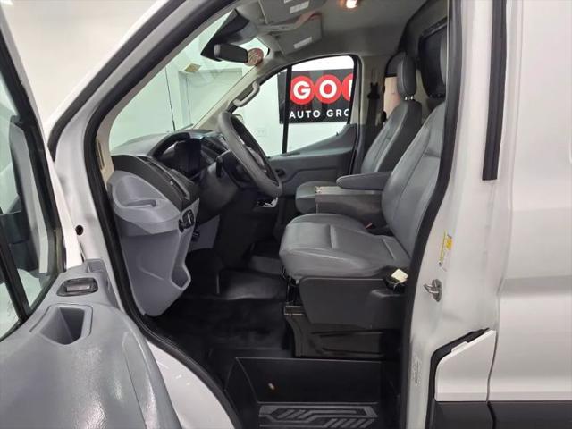 2019 Ford Transit w/60/40 Side Door w/RWB