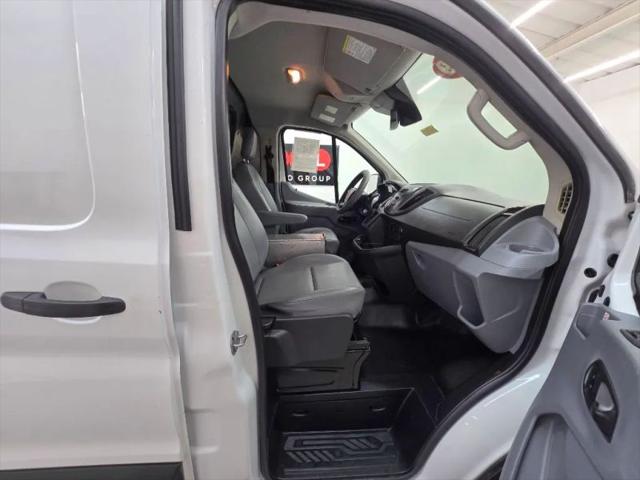 2019 Ford Transit w/60/40 Side Door w/RWB