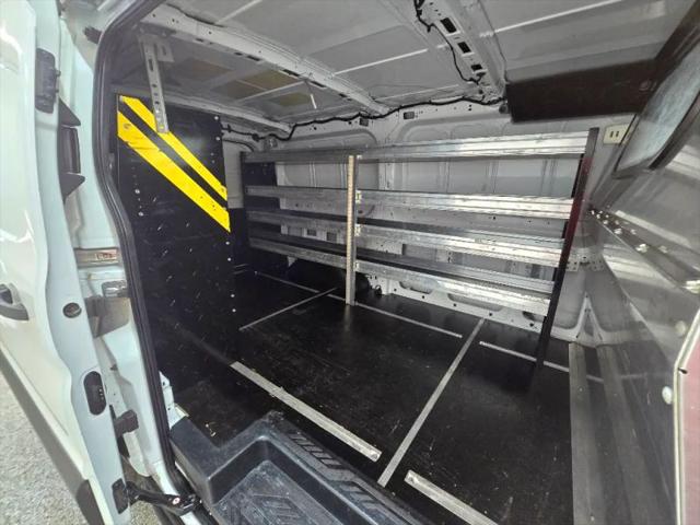 2019 Ford Transit w/60/40 Side Door w/RWB