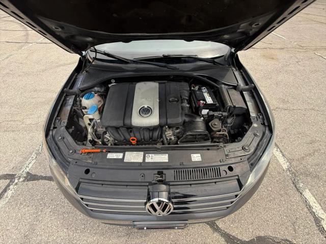 2012 Volkswagen Passat 2.5L SE