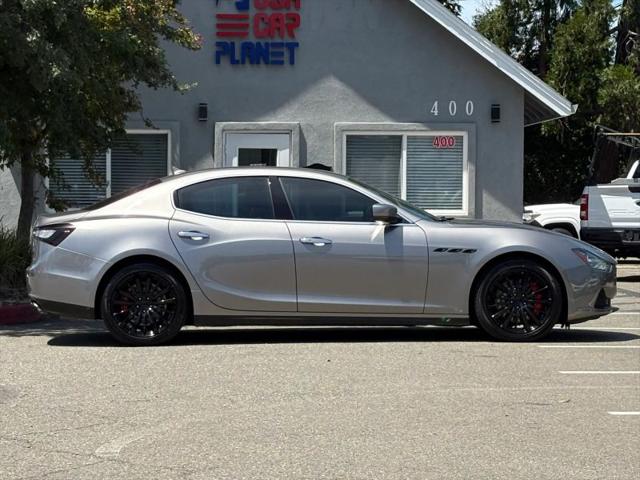 2016 Maserati Ghibli S