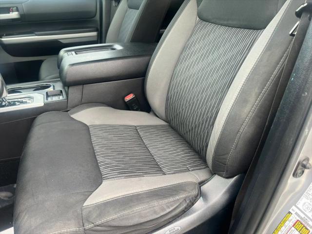 2015 Toyota Tundra SR5 5.7L V8