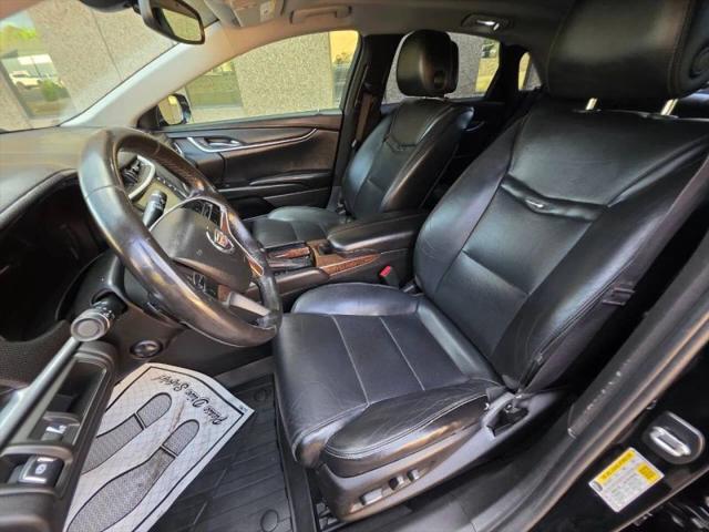 2013 Cadillac XTS Standard