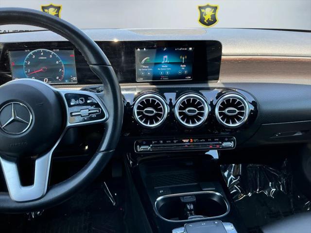 2019 Mercedes-Benz A 220 A 220