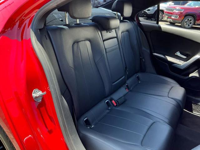 2019 Mercedes-Benz A 220 A 220