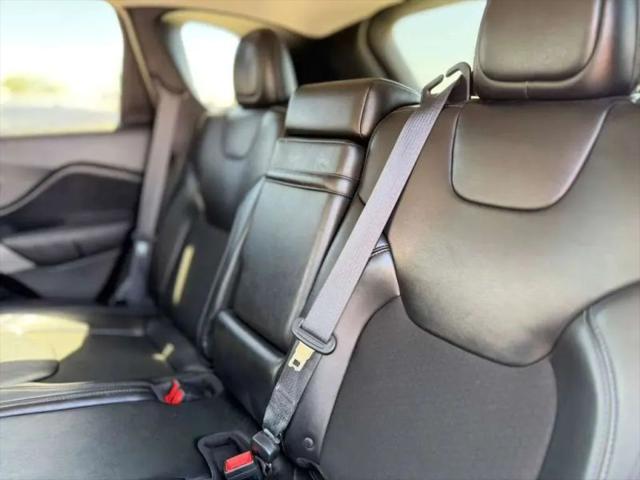 2019 Jeep Cherokee Latitude Plus FWD
