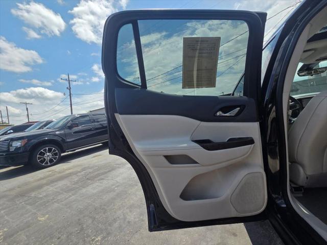 2023 GMC Acadia FWD Denali