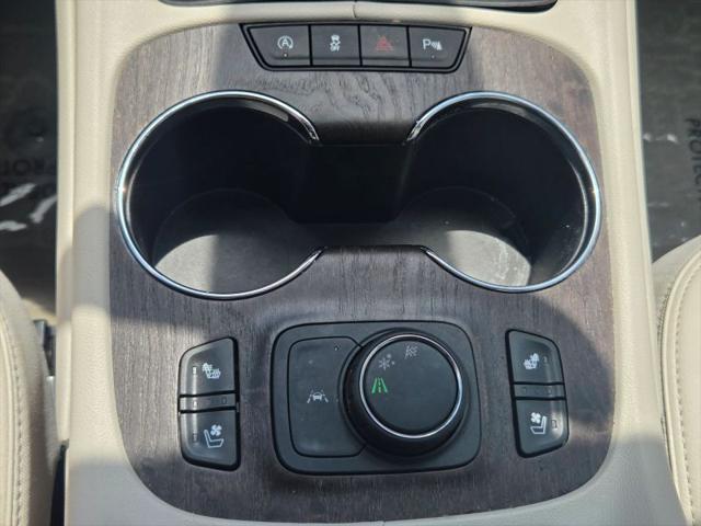 2023 GMC Acadia FWD Denali