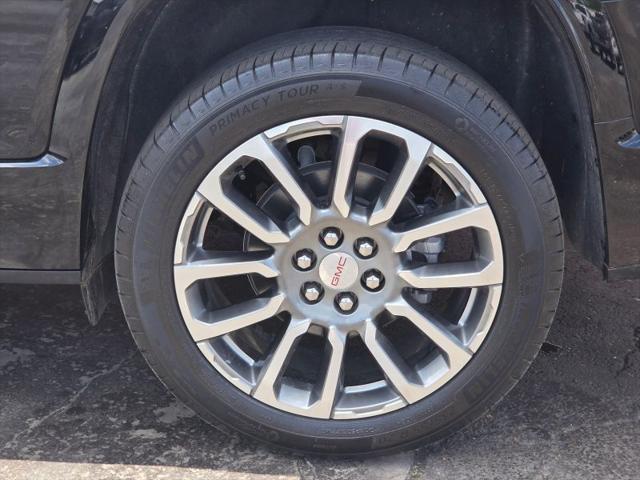 2023 GMC Acadia FWD Denali