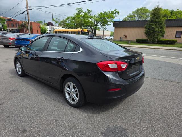 2017 Chevrolet Cruze LT Auto