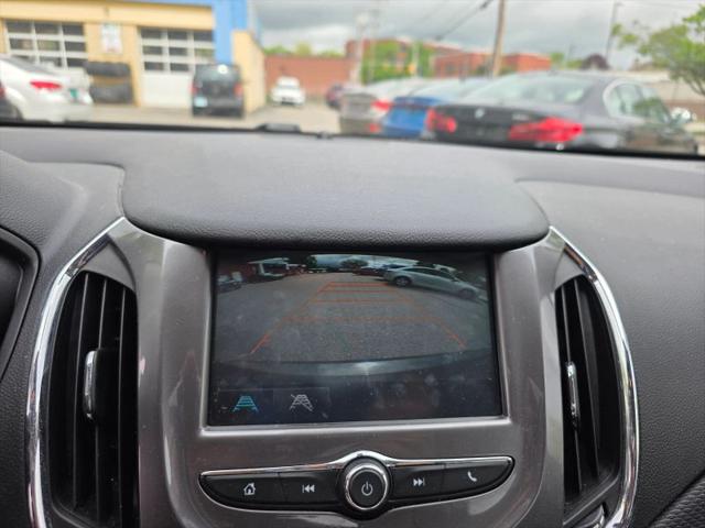 2017 Chevrolet Cruze LT Auto