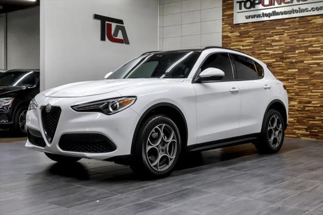 2022 Alfa Romeo Stelvio Sprint RWD