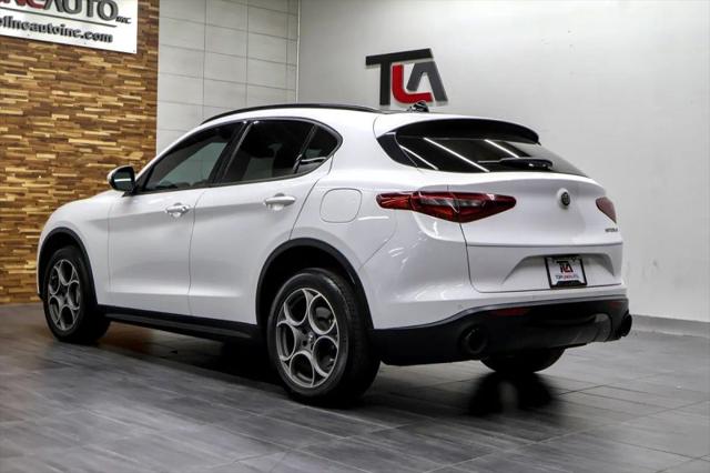 2022 Alfa Romeo Stelvio Sprint RWD