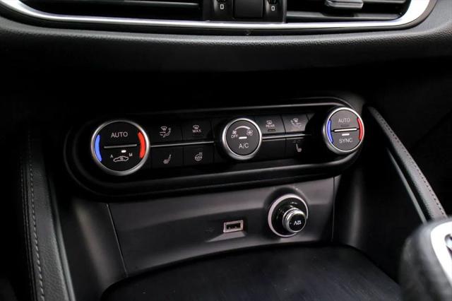 2022 Alfa Romeo Stelvio Sprint RWD