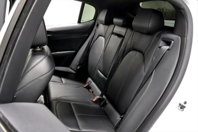 2022 Alfa Romeo Stelvio Sprint RWD