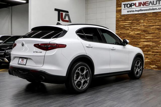 2022 Alfa Romeo Stelvio Sprint RWD