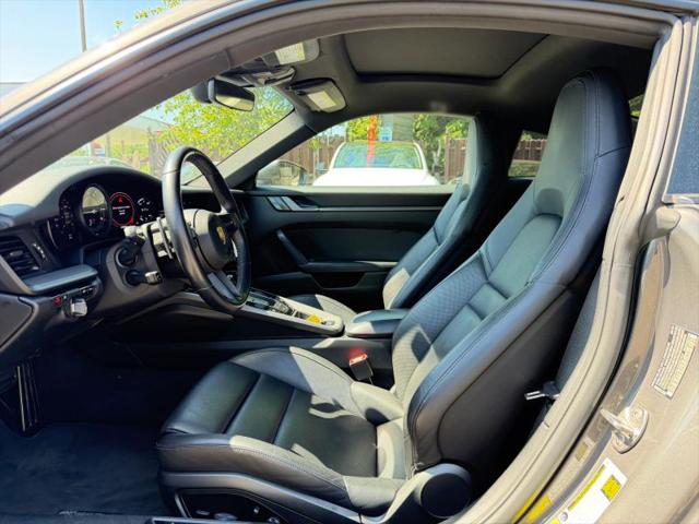 2020 Porsche 911 Carrera S