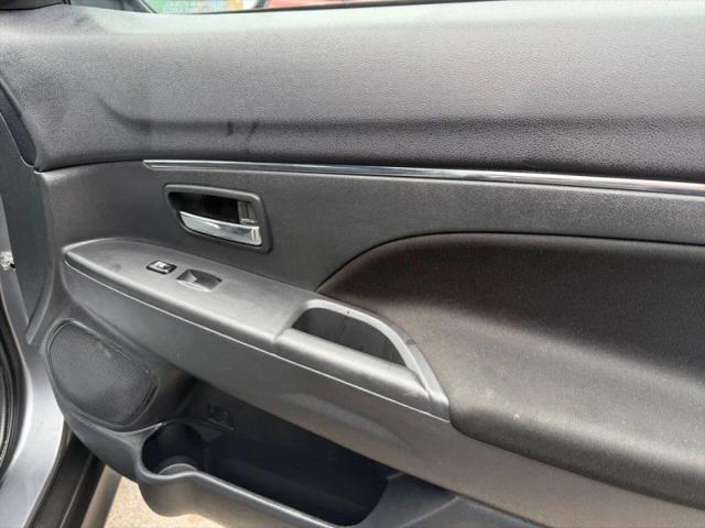 2024 Mitsubishi Outlander Sport S