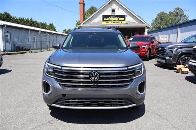 2025 Volkswagen Atlas 2.0T SE w/Technology