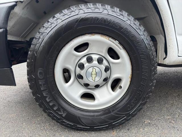 2021 Chevrolet Express Cargo Van RWD 2500 Regular Wheelbase WT
