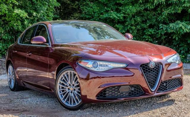 2019 Alfa Romeo Giulia Ti Lusso RWD