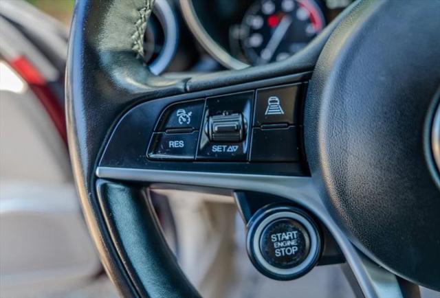 2019 Alfa Romeo Giulia Ti Lusso RWD