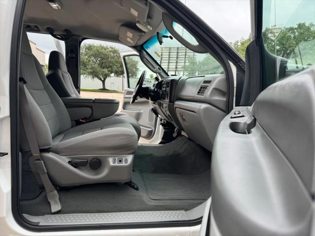 2004 Ford F-350 XLT