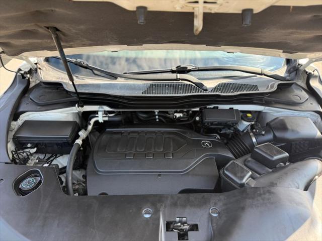2017 Acura MDX w/Technology Package