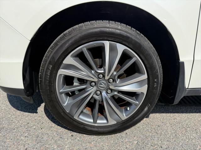2017 Acura MDX w/Technology Package