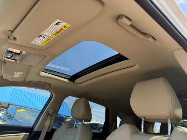 2017 Acura MDX w/Technology Package