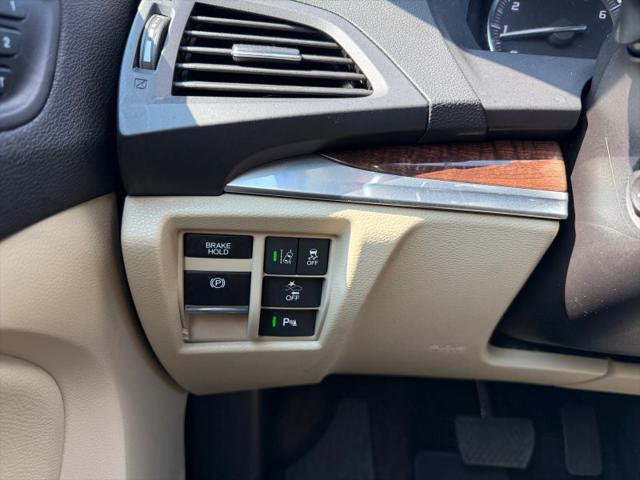 2017 Acura MDX w/Technology Package