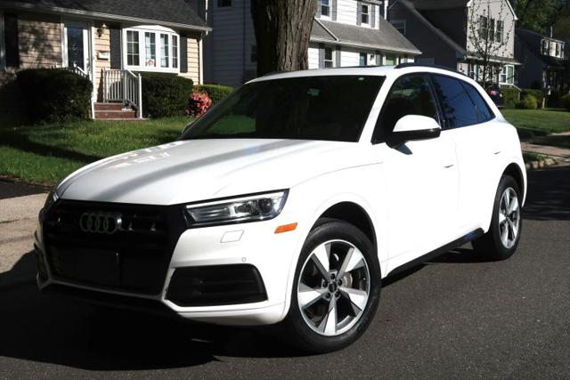 2020 Audi Q5 Titanium Premium 45 TFSI quattro S tronic for sale in Buchanan, NY