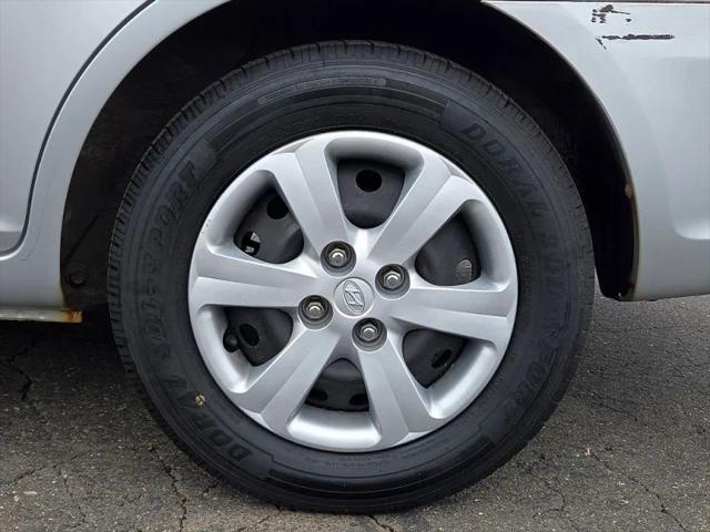 2009 Hyundai Accent GLS