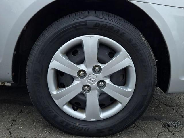 2009 Hyundai Accent GLS
