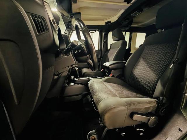 2011 Jeep Wrangler Unlimited Sahara