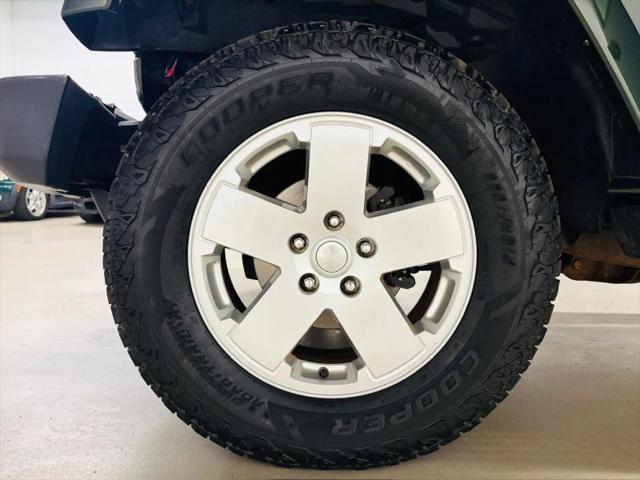 2011 Jeep Wrangler Unlimited Sahara