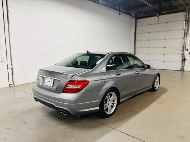 2014 Mercedes-Benz C-CLASS C 300 Luxury 4MATIC