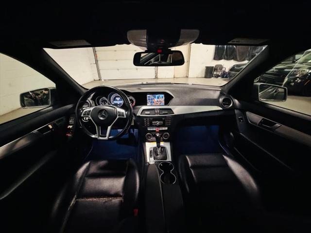 2014 Mercedes-Benz C-CLASS C 300 Luxury 4MATIC