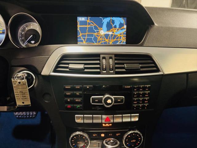 2014 Mercedes-Benz C-CLASS C 300 Luxury 4MATIC